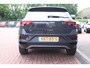 Volkswagen T-Roc 1.5 TSI 7-DSG *Business R* | Carplay | Adaptive Cruise & Climate Control | PDC | Privacy | Navigatie | Bluetooth |