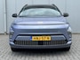 Hyundai Kona Electric Comfort Smart 65.4 kWh / Two Tone / WLTP 510 km / Soh 100% / Electr. Achterklep /