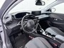 Peugeot e-208 Allure Pack 50 kWh | 3-Fase | Navigatie | Camera achter | Automatische airco | Digitale i-Cockpit | Cruise control | Apple Carplay en Android auto