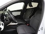 Renault Clio 1.6 E-Tech Hybrid 145 Techno | Pack winter | Apple Carplay/Android | Camera | electronic climate control | lederen/stof bekleding | LED koplampen | lichtmetalen velgen 16" | navigatiesysteem |