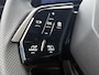 Peugeot 3008 1.6 plug-in Hybrid 225pk GT Exclusive Automaat | Schuif-/Kanteldak | Elektrische Verstelb. Bestuurdersstoel | 360° Camera | Navigatie | Stoelverwarming Voor + Achter | Leder | Elektrische Klep |