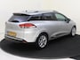 Renault Clio Estate 0.9 TCe Life Airco | Cruise control | Navigatie | Parkeersensoren
