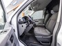Volkswagen Transporter 2.0 TDI L2H1 4 Motion, cruise, camera, trekhaak, kastinrichting