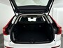 Volvo XC60 T6 Plug-in hybrid AWD Plus Dark | SOH 100% | Panoramadak | 360° camera | Luchtvering | Harman Kardon | Head-up display | Stoel- en Stuurverwarming | Trekhaak