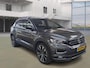 Volkswagen T-Roc 1.5 TSI Sport Business R 19"/Panoramadak/Trekhaak/Dodehoek/Camera/Adaptieve cruise/Apple Carplay & Android Auto/Camera/PDC v+a