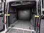 Ford Transit Custom 270 2.2 TDCI L1H1 Trend marge Rolstoel gekeurd. laadklep voor rolstoelgebruik, trekhaak, airco, stoelverwarming, zomer/winterset