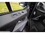 Ford Transit Custom 270 2.2 TDCI L1H1 Trend marge Rolstoel gekeurd. laadklep voor rolstoelgebruik, trekhaak, airco, stoelverwarming, zomer/winterset