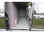 Ford Transit Custom 270 2.2 TDCI L1H1 Trend marge Rolstoel gekeurd. laadklep voor rolstoelgebruik, trekhaak, airco, stoelverwarming, zomer/winterset