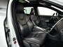 Volvo XC60 T5 FWD Ocean Race | Panoramadak | Parkeercamera | Harman Kardon | Stoel- en Stuurverwarming