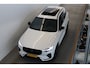 Volvo XC60 T8 455PK Plus Black Edition | 360° | 21" | Getint Glas | Head Up Display | HK Audio | Full LED