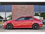 Mercedes-Benz A-klasse 250 e AMG-Line Pano 19inch Night Patagonia-red!