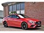 Mercedes-Benz A-klasse 250 e AMG-Line Pano 19inch Night Patagonia-red!