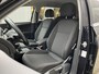 Volkswagen Tiguan 1.5 TSI Life Business / 7 Persoons / Digitale Cockpit / Trekhaak / Achteruitrijcamera / Parkeersensoren V + A  /  Achterklep elektrisch / Lane Assist