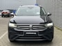Volkswagen Tiguan 1.5 TSI Life Business / 7 Persoons / Digitale Cockpit / Trekhaak / Achteruitrijcamera / Parkeersensoren V + A  /  Achterklep elektrisch / Lane Assist