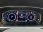 Volkswagen Tiguan 1.5 TSI Life Business / 7 Persoons / Digitale Cockpit / Trekhaak / Achteruitrijcamera / Parkeersensoren V + A  /  Achterklep elektrisch / Lane Assist