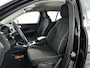 Volvo XC40 T4 Plug-in hybrid Essential Bright | Park assist | Cruise control | Navigatie