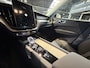 Volvo XC60 2.0 T8 | PHEV | PLUG INN HYBRID | PANORAMA DAK | PLUS DARK EDITION | PLUS BLACK | HARMAN KARDON | 455pk |