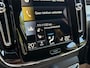 Volvo XC40 T4 Recharge R-Design | Verwarmbare voorstoelen en stuurwiel | Apple Carplay/Android auto | DAB+ Radio | Navigatie | Bluetooth Telefonie & Multimedia | 19 inch Lichtmetalen Velgen | Cruise Control | Parkeersensoren Achter
