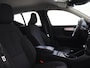 Volvo XC40 T2 Momentum | Stoel en Stuur verwarming | Apple Carplay |