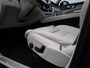 Volvo XC60 T6 PHEV 4x4 Plus Bright Aut. | LEDEREN BEKLEDING | PANORAMADAK | APPLE CARPLAY | ANDROID AUTO | STUURWIELVERWARMING | CLIMATE CONTROL | ELEKTRISCHE ACHTERKLEP | HARMAN KARDON | STOELVERWARMING ACHTER |