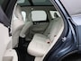 Volvo XC60 T6 PHEV 4x4 Plus Bright Aut. | LEDEREN BEKLEDING | PANORAMADAK | APPLE CARPLAY | ANDROID AUTO | STUURWIELVERWARMING | CLIMATE CONTROL | ELEKTRISCHE ACHTERKLEP | HARMAN KARDON | STOELVERWARMING ACHTER |
