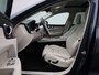 Volvo XC60 T6 PHEV 4x4 Plus Bright Aut. | LEDEREN BEKLEDING | PANORAMADAK | APPLE CARPLAY | ANDROID AUTO | STUURWIELVERWARMING | CLIMATE CONTROL | ELEKTRISCHE ACHTERKLEP | HARMAN KARDON | STOELVERWARMING ACHTER |