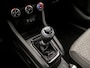 Renault Clio 1.0 TCe 90 Evolution (APPLE CARPLAY, NAVIGATIE, GETINT GLAS, PARKEERSENSOREN, SPORTSTOELEN, LM VELGEN, CRUISE, NIEUWSTAAT)