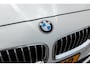 BMW 5-Serie Touring 528i High Executive Panoramadak I Soft Close I Adaptive Cruise I Hifi I Head Up I Mineralweiss I NL Auto I NAP