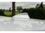 BMW 5-Serie Touring 528i High Executive Panoramadak I Soft Close I Adaptive Cruise I Hifi I Head Up I Mineralweiss I NL Auto I NAP