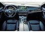 BMW 5-Serie Touring 528i High Executive Panoramadak I Soft Close I Adaptive Cruise I Hifi I Head Up I Mineralweiss I NL Auto I NAP