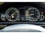BMW 5-Serie Touring 528i High Executive Panoramadak I Soft Close I Adaptive Cruise I Hifi I Head Up I Mineralweiss I NL Auto I NAP