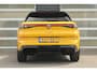 Volkswagen T-Roc 1.5 eTSI 150pk DSG Style R-Line Edition | Panoramadak | Treakhaak | Head-up | 20" Velgen