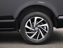 Volkswagen Transporter 2.0 TDI L1H1 4Motion 204PK | Dubbele Cabine | Automaat | Trekhaak | Multifunctioneel Stuurwiel | Navigatie | Parkeersensoren Voor + Achter | LED-Koplampen | Cruise Control | Airco | DAB+ |