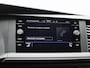 Volkswagen Transporter 2.0 TDI L1H1 4Motion 204PK | Dubbele Cabine | Automaat | Trekhaak | Multifunctioneel Stuurwiel | Navigatie | Parkeersensoren Voor + Achter | LED-Koplampen | Cruise Control | Airco | DAB+ |