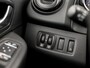 Renault Clio Estate 1.2 TCe Intens Automaat (NAVIGATIE, 1e EIGENAAR, BOSE AUDIO, CLIMATE, CAMERA, LEDER/ALCANTARA, SPORTSTOELEN, GETINT GLAS, LM VELGEN, CRUISE, NIEUWSTAAT)