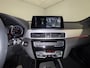 BMW X1 sDrive20i VDL Nedcar Edition | voorstoelen verwarmd | Parking pack |