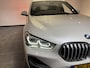 BMW X1 sDrive20i VDL Nedcar Edition | voorstoelen verwarmd | Parking pack |