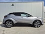 Toyota C-HR / C-HR+ 1.8 Hybrid Bi-Tone Plus | Lederen bekleding | Navigatie | Cruise control adaptief | DAB | JBL |