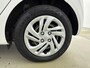 Hyundai i10 1.0 COMFORT | NAVI via APPLE CAR PLAY & ANDROID AUTO | CRUISE | AIRCO | FABRIEKSGARANTIE GELDIG T/M 7-2028! |
