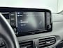 Hyundai i10 1.0 COMFORT | NAVI via APPLE CAR PLAY & ANDROID AUTO | CRUISE | AIRCO | FABRIEKSGARANTIE GELDIG T/M 7-2028! |