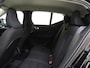 Volvo XC40 T2 Momentum | Handgeschakeld | Apple / Android carplay |
