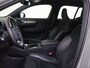 Volvo XC40 P8 R-Design | Stoel en Stuurverwarming | Dodehoekdetectie |