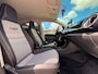 Volkswagen Up! 1.0 cross up! BlueMotion, Carplay, 17"wielen, Super sound systeem.