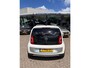 Volkswagen Up! 1.0 cross up! BlueMotion, Carplay, 17"wielen, Super sound systeem.