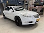 Opel Insignia 1.6 Turbo 180pk Sport | Navigatie | Trekhaak | PDC V+A | Leder | Cruise control | 19'' velgen met zgan banden | NAP | Rijklaar prijs!