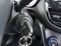 Opel Karl 1.0 ecoFLEX Innovation / Navigatie / LEDER / Stuur -en Stoelverwarmd / Parkeersensoren / Carplay /