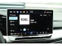 Volkswagen Golf Variant 1.5 eTSI 115pk DSG Life Edition | Trekhaak | Massage | Stuurverwarming