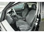 Volkswagen Golf Variant 1.5 eTSI 115pk DSG Life Edition | Trekhaak | Massage | Stuurverwarming