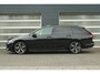 Volkswagen Golf Variant 1.5 eTSI 115pk DSG Life Edition | Trekhaak | Massage | Stuurverwarming