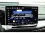 Volkswagen Golf Variant 1.5 eTSI 115pk DSG Life Edition | Trekhaak | Massage | Stuurverwarming